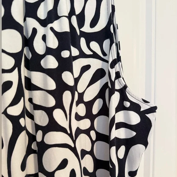 LOFT Black and White Patterned Dress Size Large Groovy Beach - Picture 3 of 8